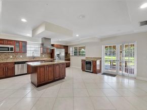 9030 NW 32nd St, Coral Springs FL 33065