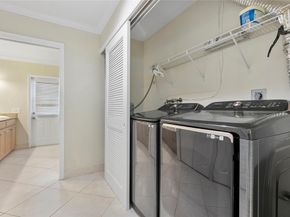 9030 NW 32nd St, Coral Springs FL 33065