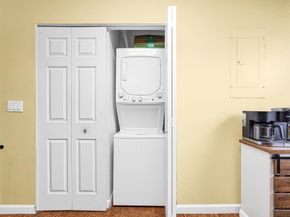 5861 Riverside Dr 206, Pompano Beach FL 33067