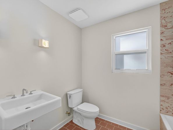 407 S Palmway, Lake Worth Beach FL 33460