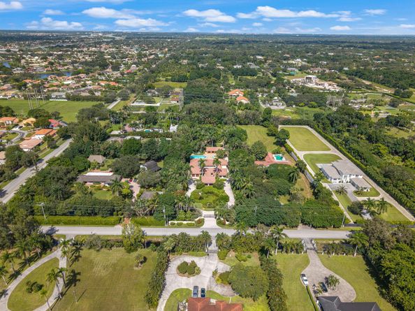 14641 Mustang Trail, Southwest Ranches FL 33330