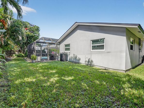 1650 NW 9th St, Boca Raton FL 33486