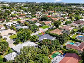 1650 NW 9th St, Boca Raton FL 33486