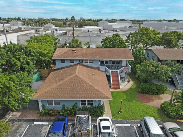 3440 NE 16th Terrace 14, Pompano Beach FL 33064
