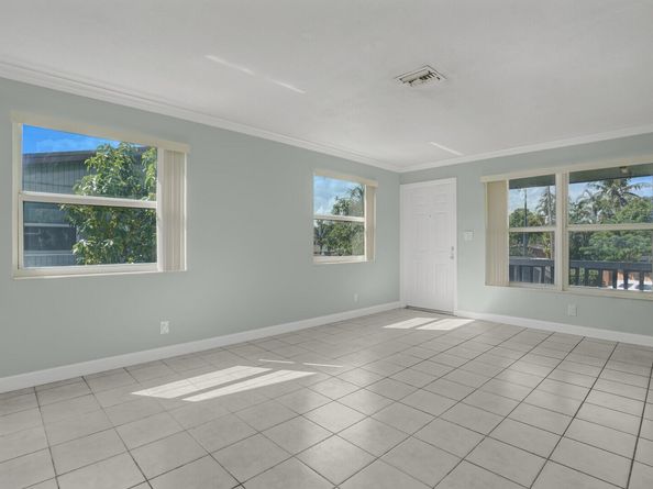 3440 NE 16th Terrace 14, Pompano Beach FL 33064