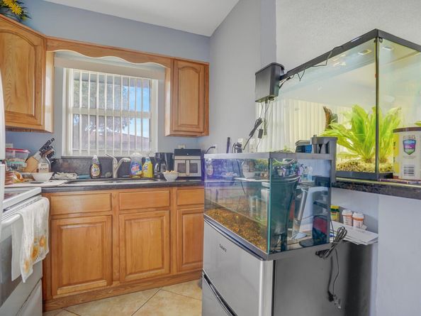 3440 NE 16th Terrace 14, Pompano Beach FL 33064