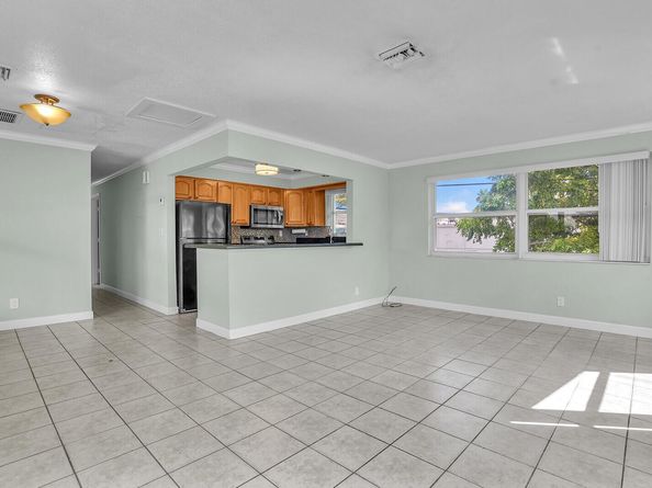 3440 NE 16th Terrace 14, Pompano Beach FL 33064