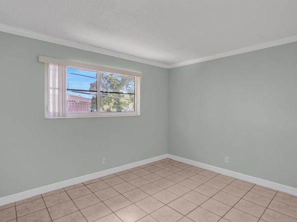 3440 NE 16th Terrace 14, Pompano Beach FL 33064