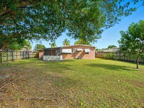 4140 SW 36th St, West Park FL 33023