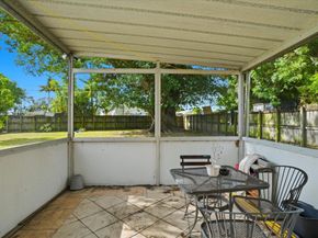 4140 SW 36th St, West Park FL 33023