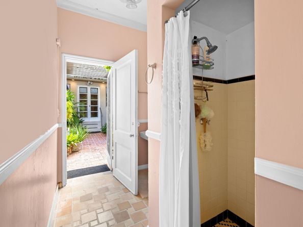 1252 N Rio Vista Blvd, Fort Lauderdale FL 33301