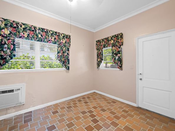 1252 N Rio Vista Blvd, Fort Lauderdale FL 33301