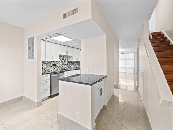 1401 S Federal Highway 204, Boca Raton FL 33432