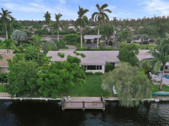 4221 NE 16th Ave, Oakland Park FL 33334