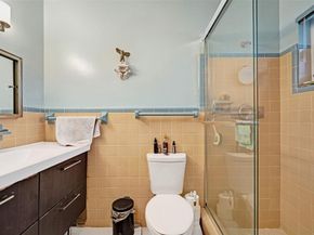 4221 NE 16th Ave, Oakland Park FL 33334