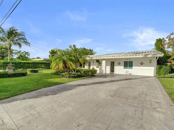 4221 NE 16th Ave, Oakland Park FL 33334