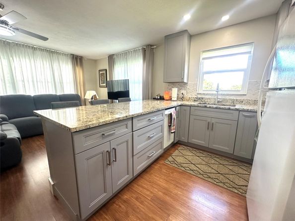 528 Tilford X 528, Deerfield Beach FL 33442