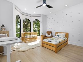 2557 Seminole Circle, West Palm Beach FL 33409
