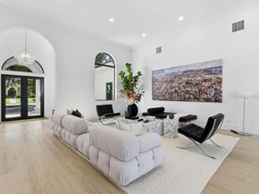 2557 Seminole Circle, West Palm Beach FL 33409