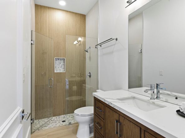 2557 Seminole Circle, West Palm Beach FL 33409
