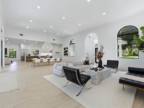 2557 Seminole Circle, West Palm Beach FL 33409
