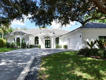 2557 Seminole Circle