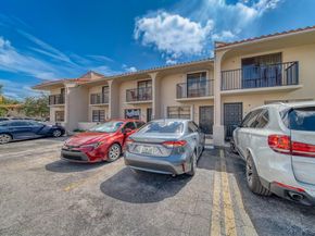 2612 W 54th Pl Unit 204, Hialeah FL 33016