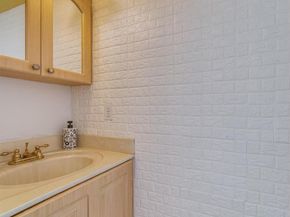 2612 W 54th Pl Unit 204, Hialeah FL 33016