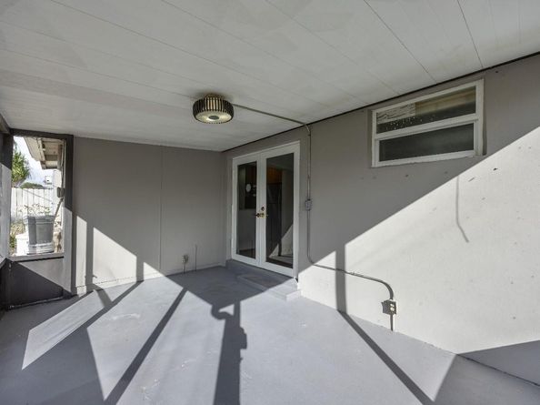 4161 NW 12th Ave, Fort Lauderdale FL 33309