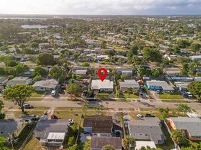 4161 NW 12th Ave, Fort Lauderdale FL 33309
