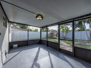 4161 NW 12th Ave, Fort Lauderdale FL 33309