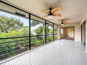 5750 Fairway Park Court 201, Boynton Beach FL 33437