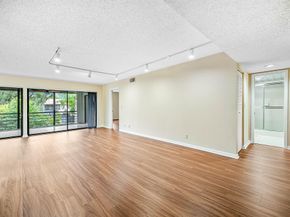 5750 Fairway Park Court 201, Boynton Beach FL 33437