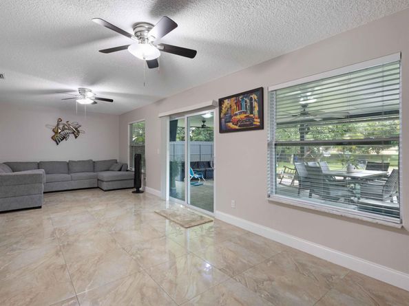 128 Barcelona Drive, Royal Palm Beach FL 33411