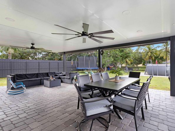 128 Barcelona Drive, Royal Palm Beach FL 33411