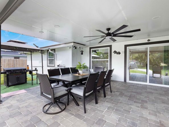 128 Barcelona Drive, Royal Palm Beach FL 33411