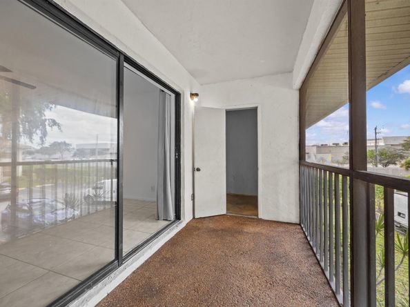 9905 Pineapple Tree Drive 210, Boynton Beach FL 33436