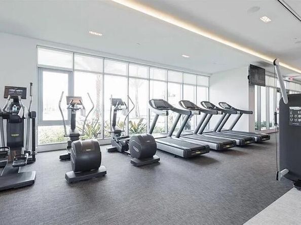 17111 Biscayne Boulevard 902, North Miami Beach FL 33160