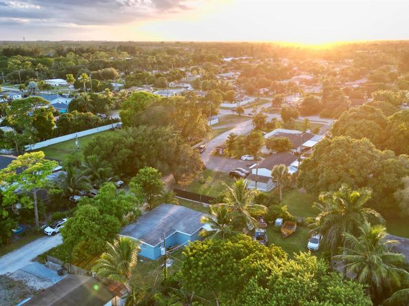 3927 Allison Court, Lake Worth FL 33461