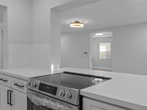 20 NW 56th St, Fort Lauderdale FL 33309