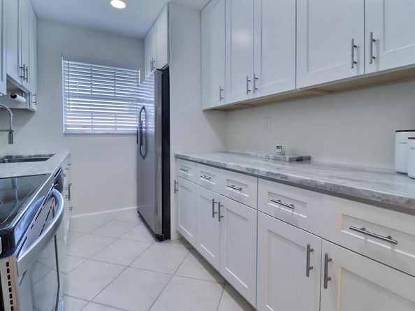 1330 High Point Place N C, Delray Beach FL 33445