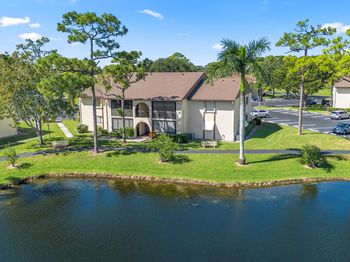 117 Lake Pine Circle