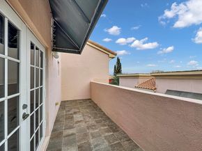 1033 NE 17th Way 602, Fort Lauderdale FL 33304