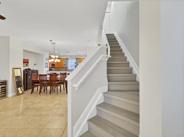 1033 NE 17th Way 602, Fort Lauderdale FL 33304