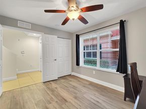 1033 NE 17th Way 602, Fort Lauderdale FL 33304