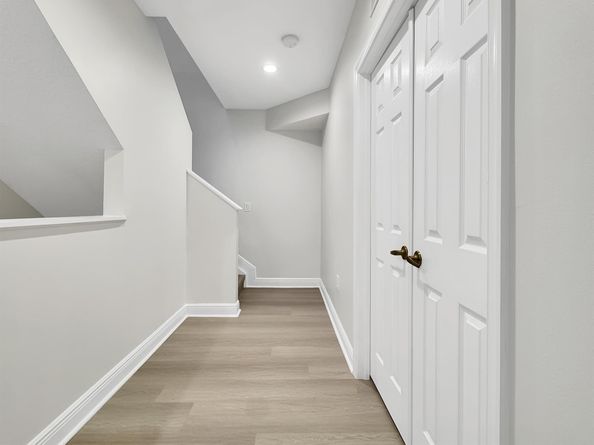 1033 NE 17th Way 602, Fort Lauderdale FL 33304