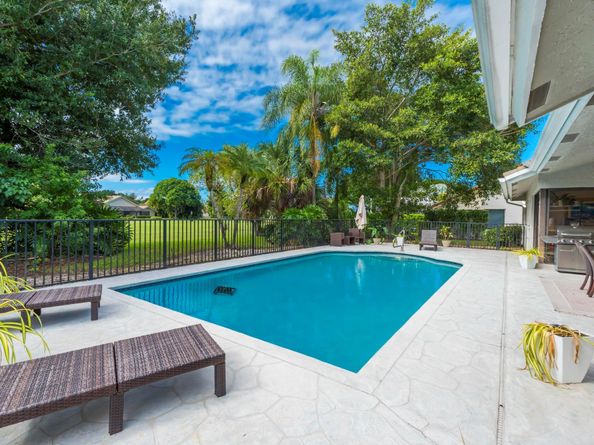 10180 Silver Lake Drive, Boca Raton FL 33428