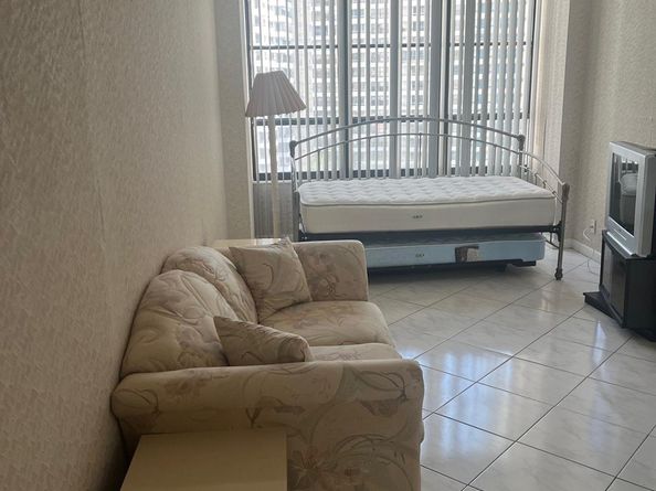 600 Three Islands Blvd 1015, Hallandale Beach FL 33009