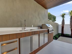 1527 NE 15th Ave, Fort Lauderdale FL 33304