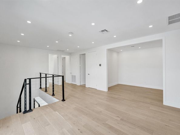 1527 NE 15th Ave, Fort Lauderdale FL 33304